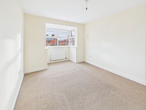 Bedroom- click for photo gallery